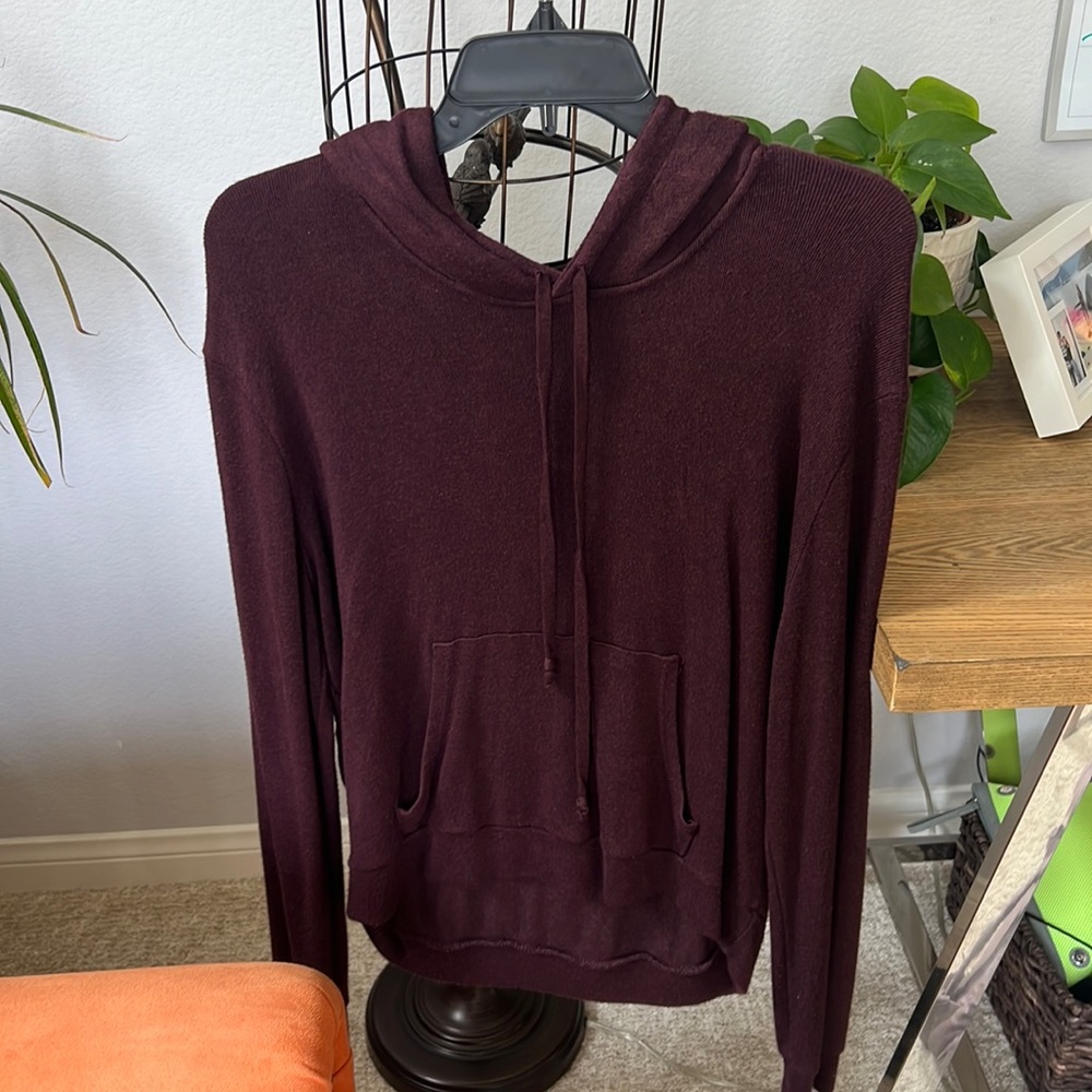 Brandy Melville, maroon, long sleeve hoodie with front pocket